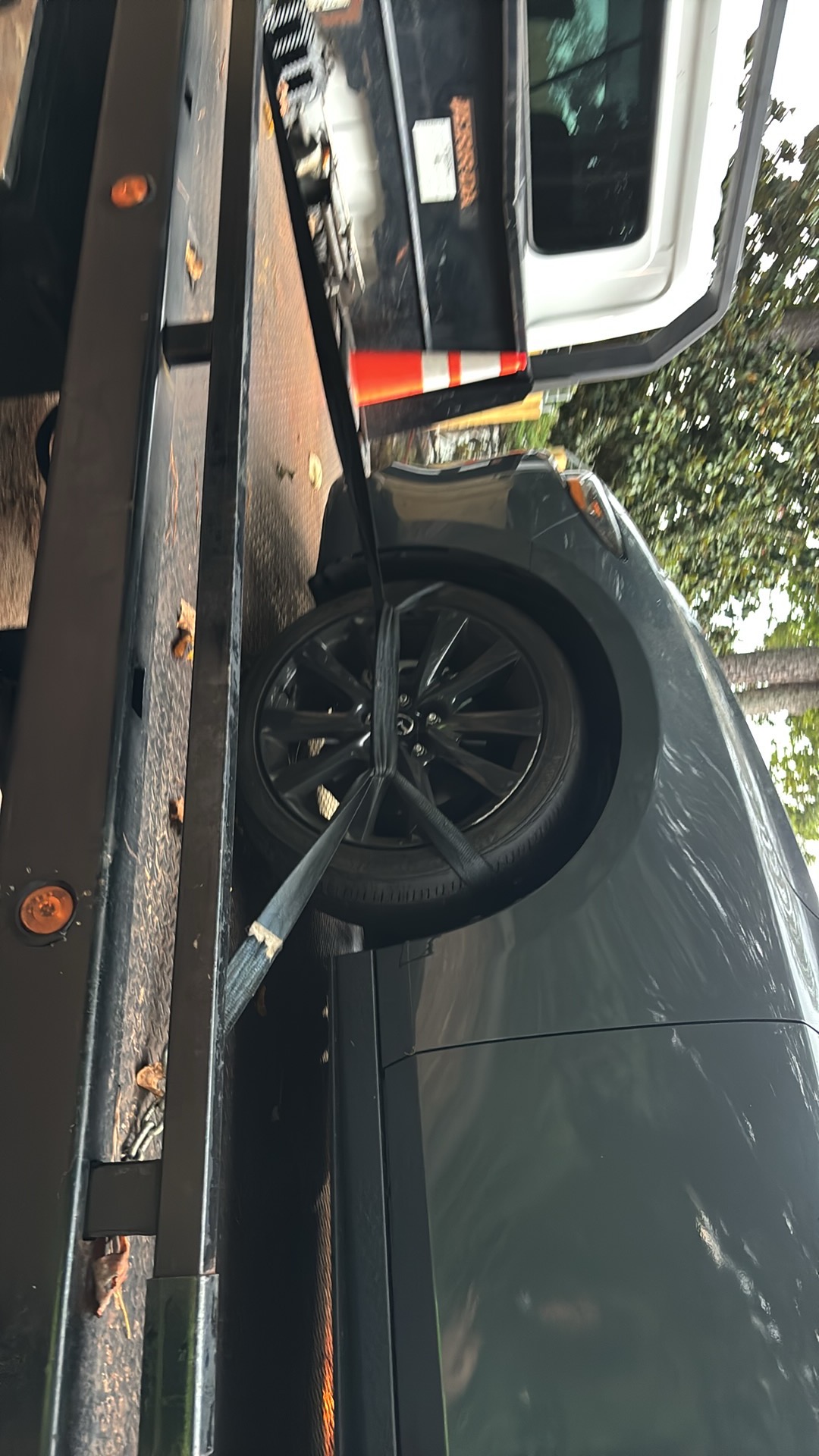 Light and medium duty towing service